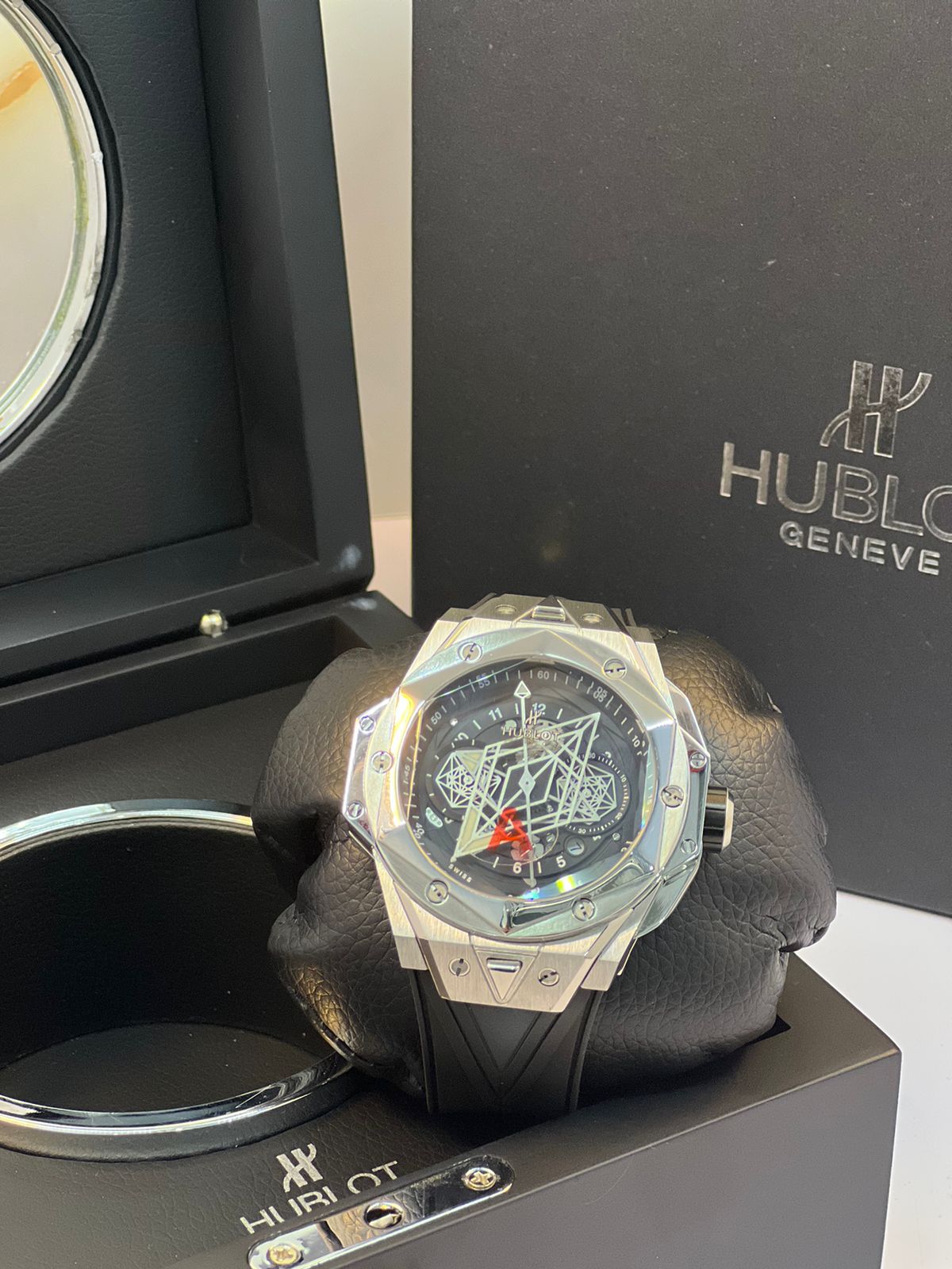 The Hublot Big Bang Sang Bleu II