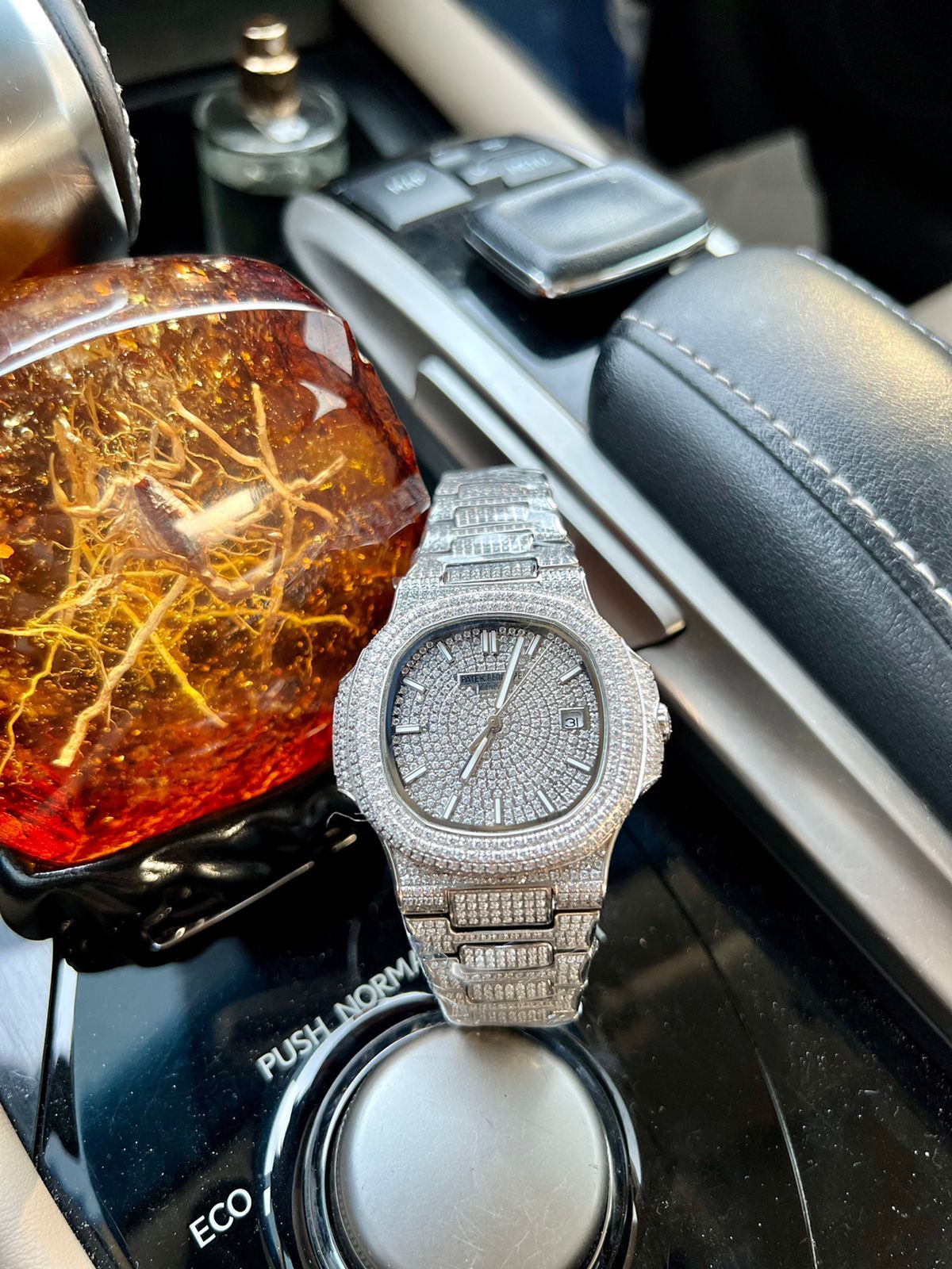 Patek Philippe Nautilus Mens Watch