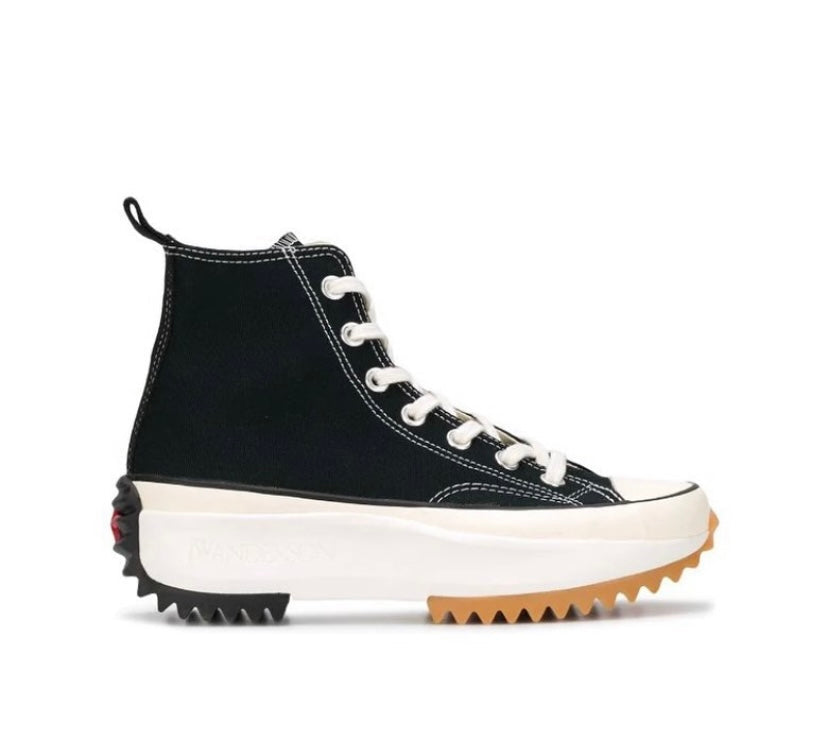 Converse Run Star Hike