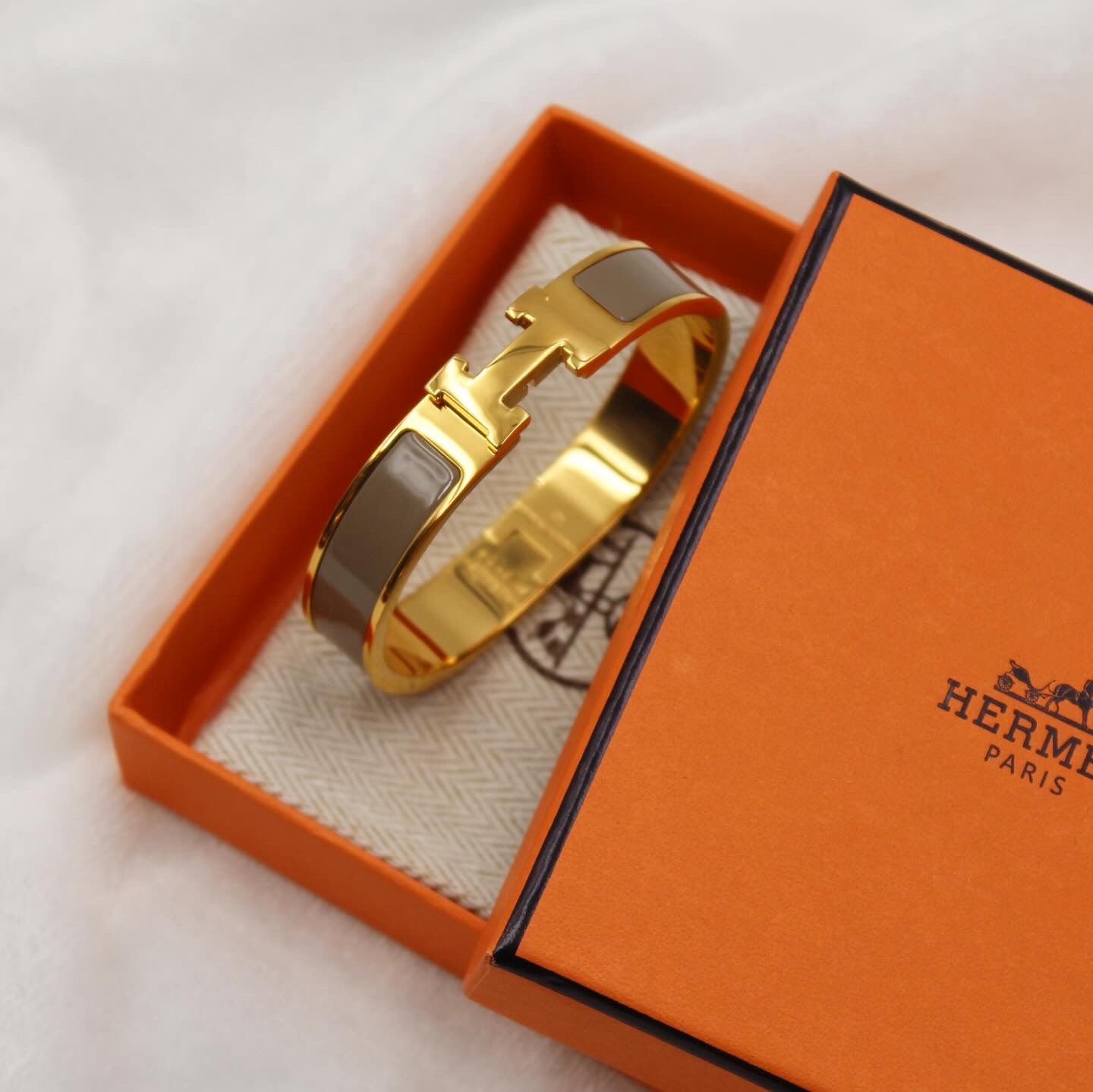 HERMES Bracelet