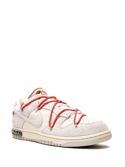 Nike dunk low off white lot 33