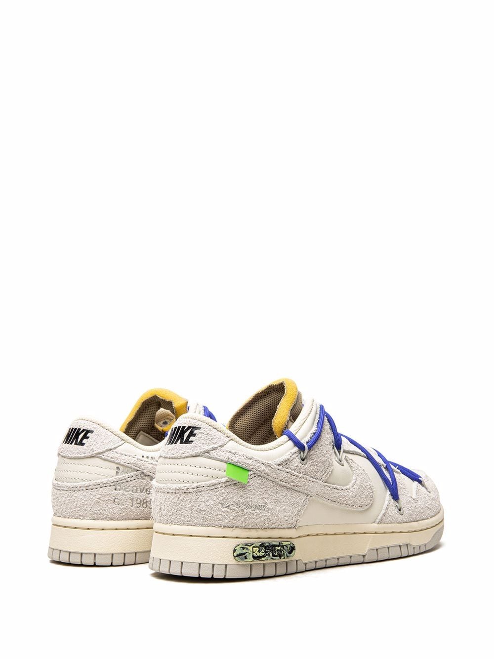 Nike dunk low off white lot 32