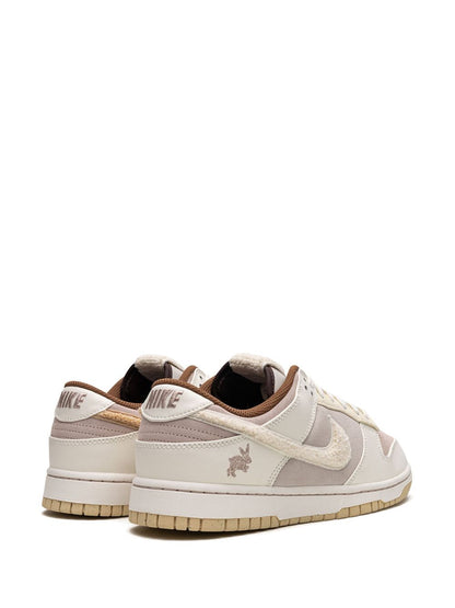 Nike Dunk Low Retro PRM sneakers