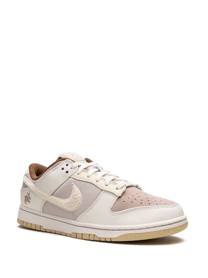 Nike Dunk Low Retro PRM sneakers