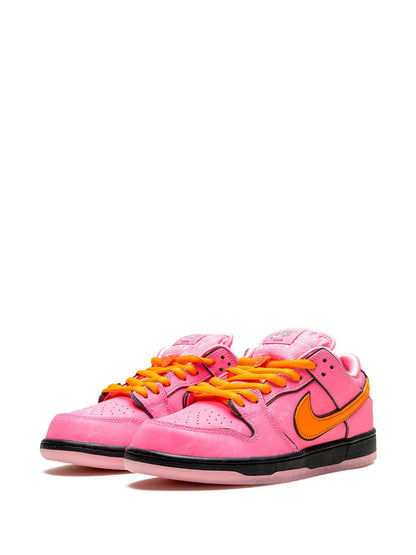 x Powerpuff Girls SB Dunk Low "Blossom"