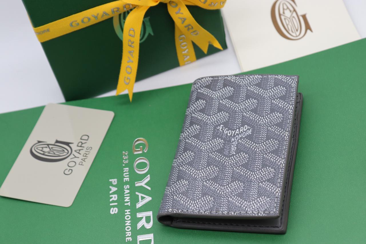 Goyard Wallet Grey