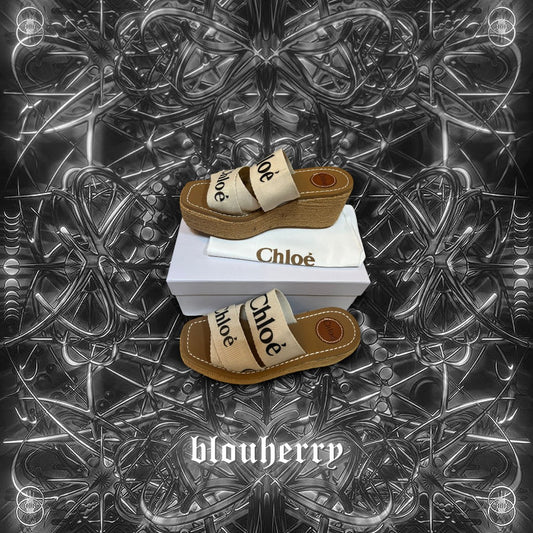 Chloe Sandal