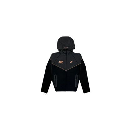 Syna World Nike Tech