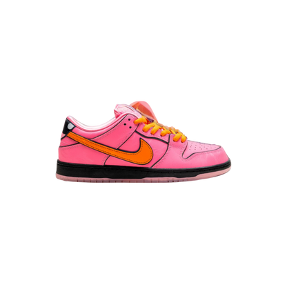 x Powerpuff Girls SB Dunk Low "Blossom"